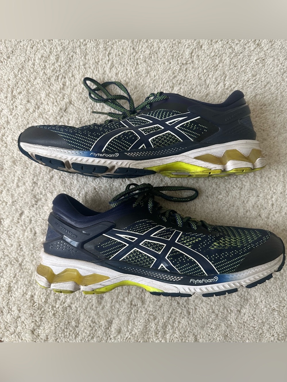 Men’s ASICS Gel-Kayano 26 Running Shoes Size 9.5